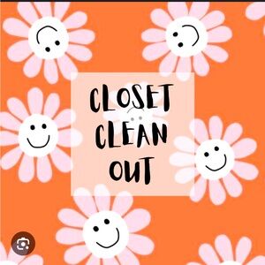 Closet reset!! Great price drops!! ⬇️ Make me an offer!!